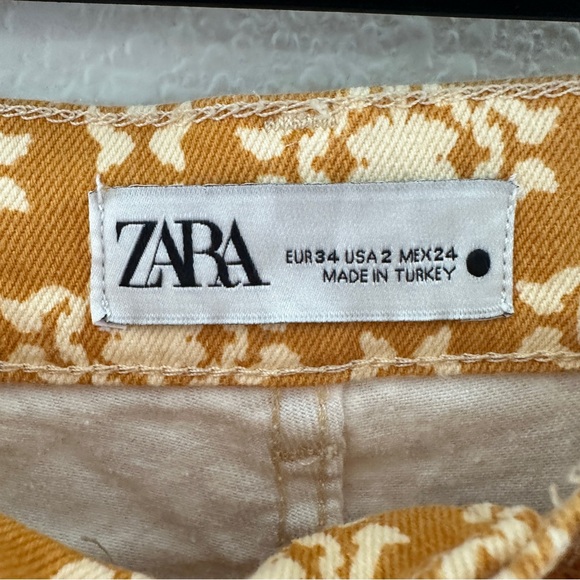 Zara Yellow Pattern Pants Trousers Fun Trendy size 2 - Picture 3 of 8